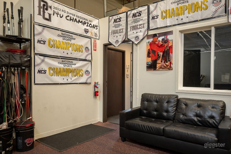  Indoor Baseball Facility (Big Garage Doors!)  