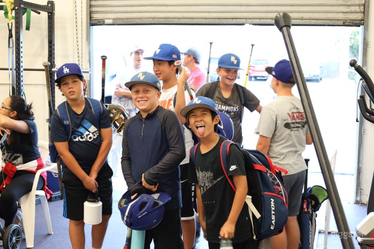  Indoor Baseball Facility (Big Garage Doors!)  