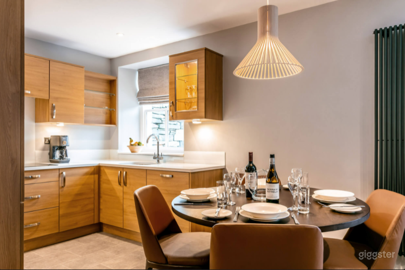 CHAPEL STILE APARTMENTS Photo 2