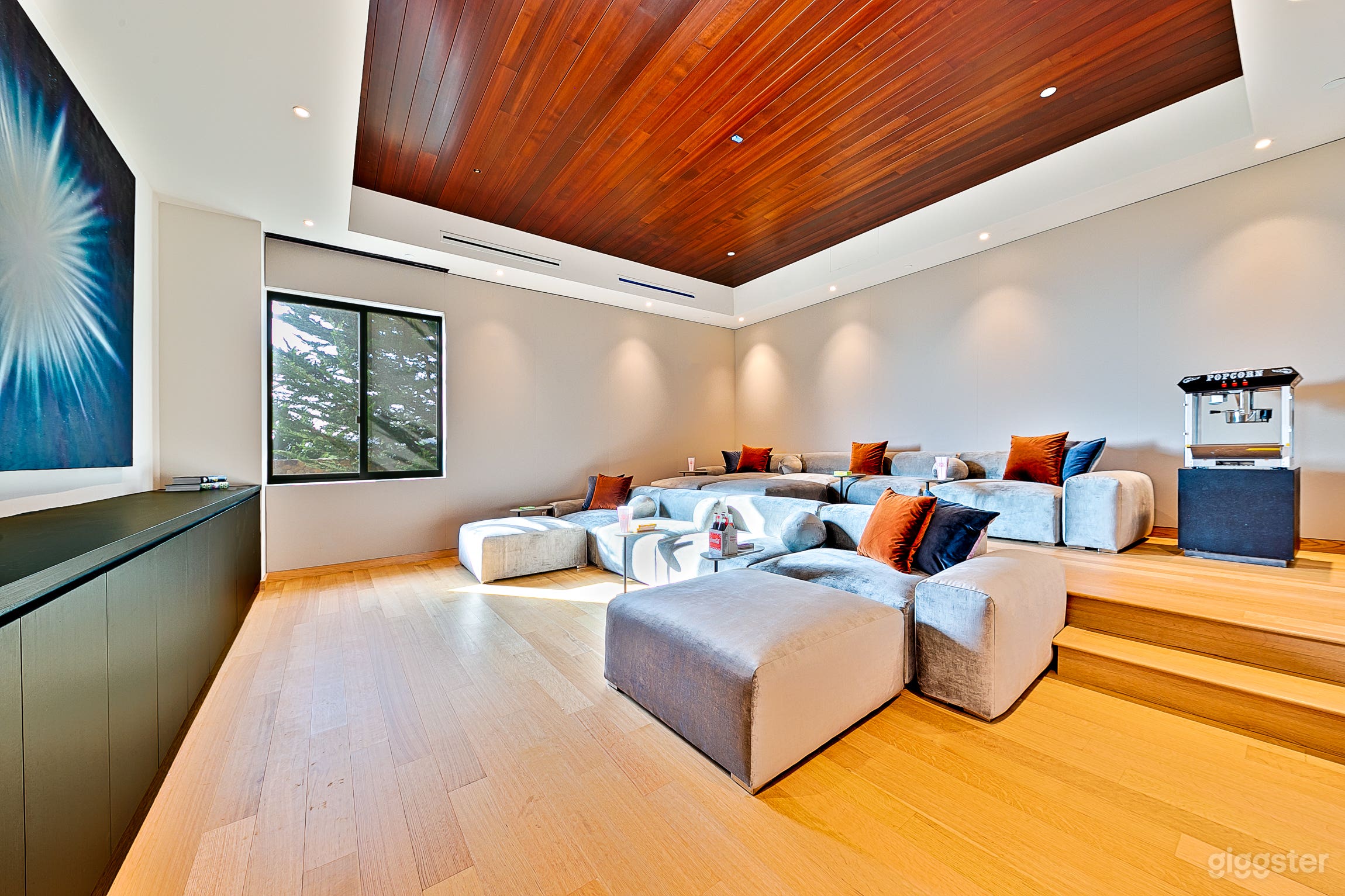 Malibu Beach Oasis Photo 3