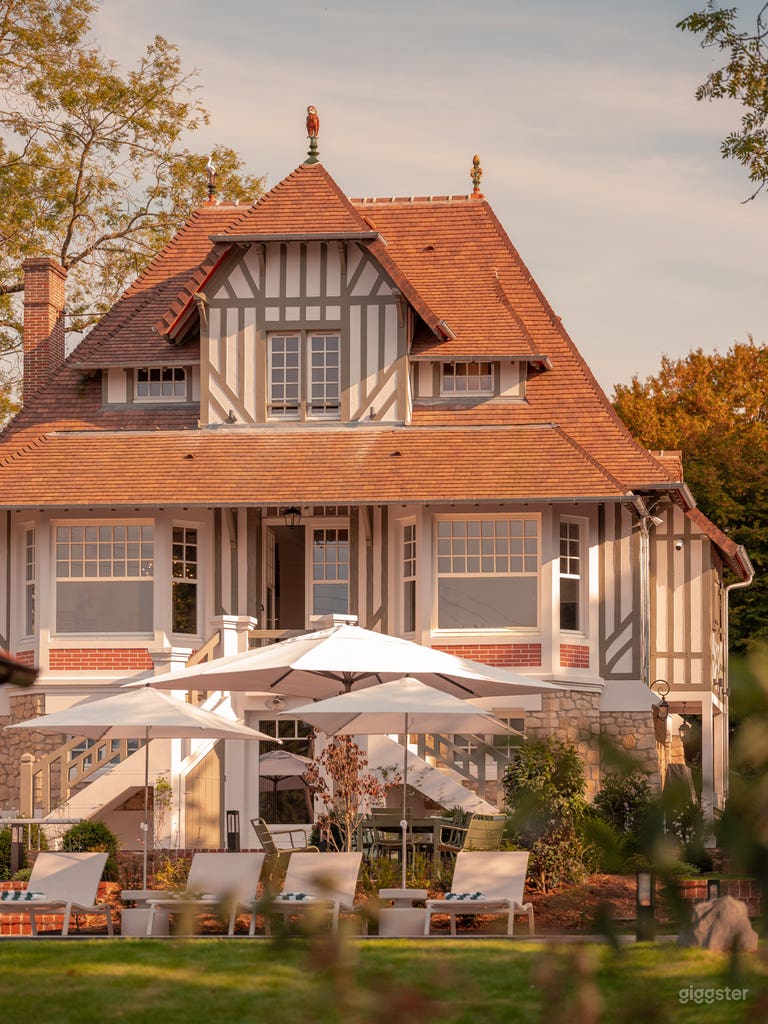  Villa de luxe des années 1930 avec piscine, jacuzzi & padel 