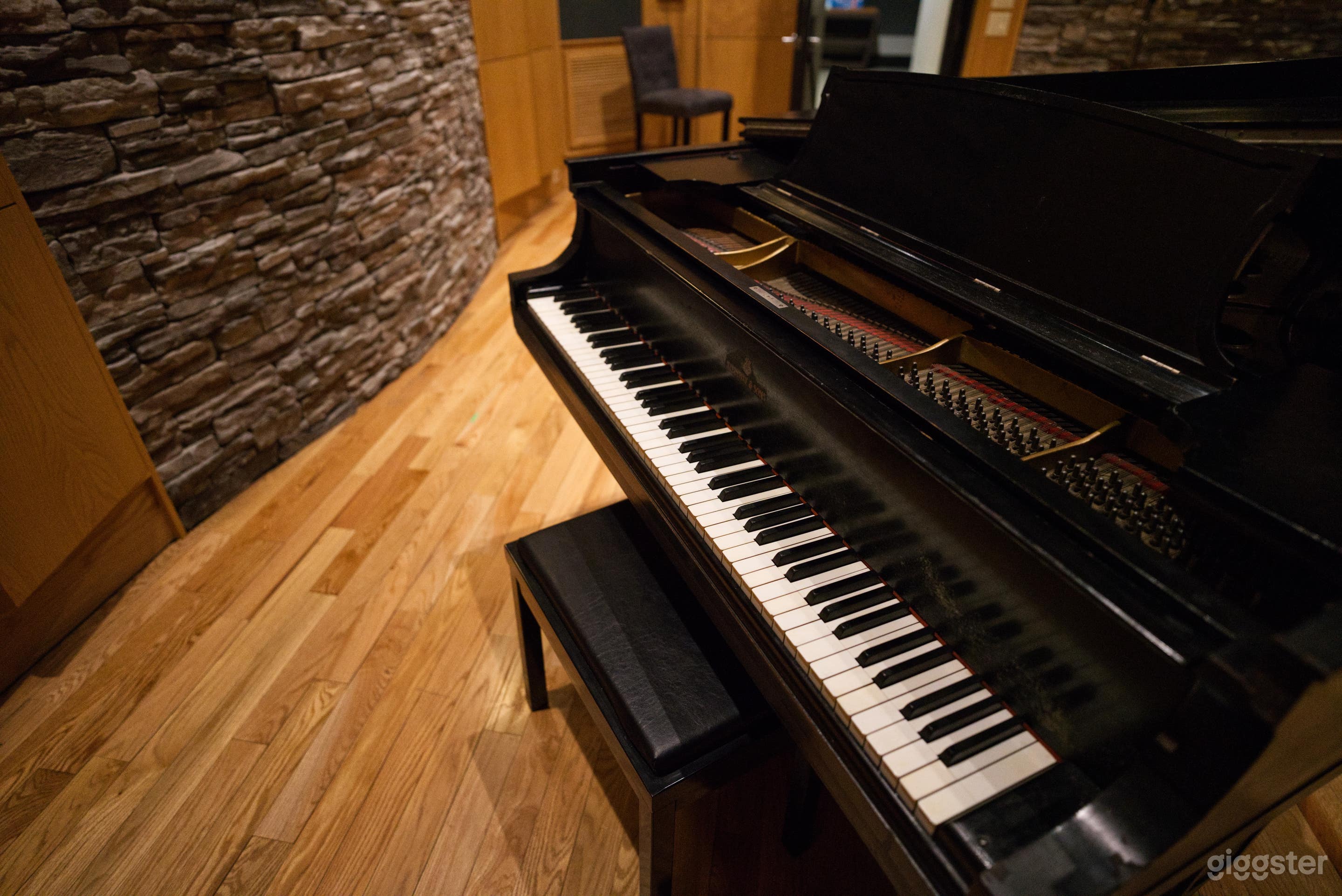 Steinway Model O in Studio 1