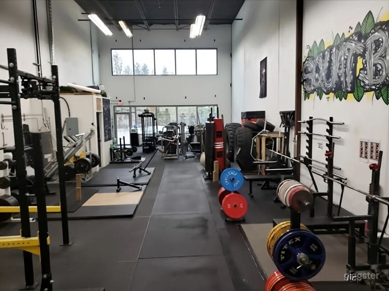   Warehouse-style Gym with an Industrial Vibe 
