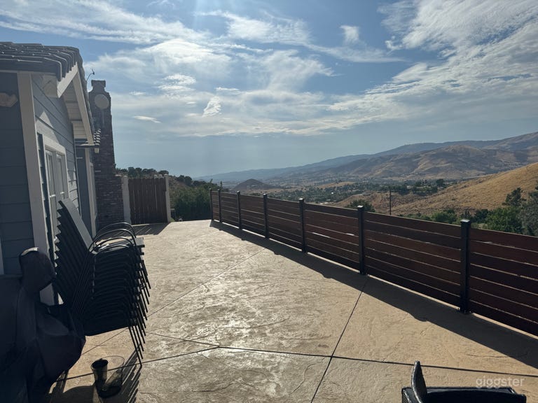  Mountain Top Modern Ranch Estate 