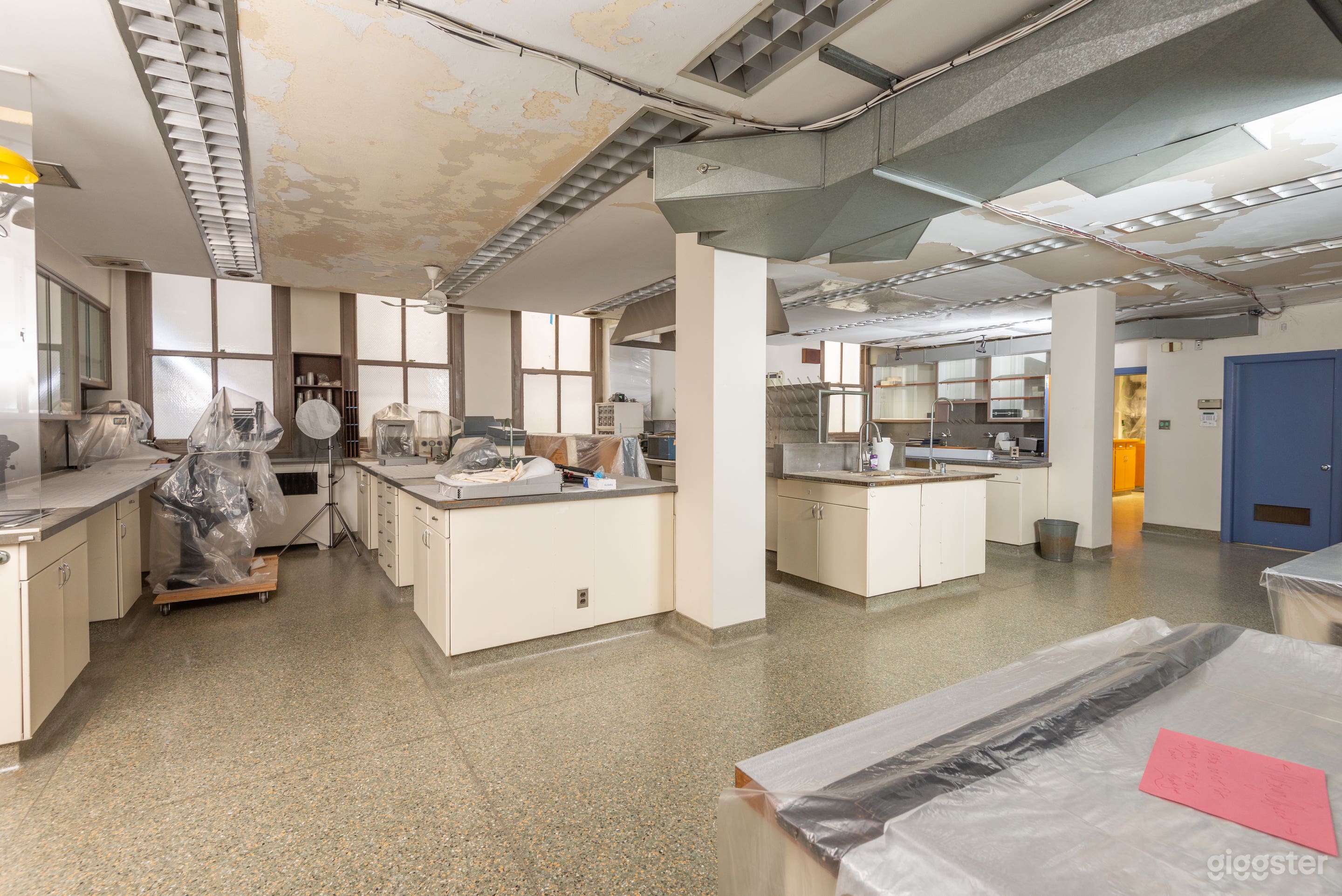 Historic City Analyst Laboratory Photo 2