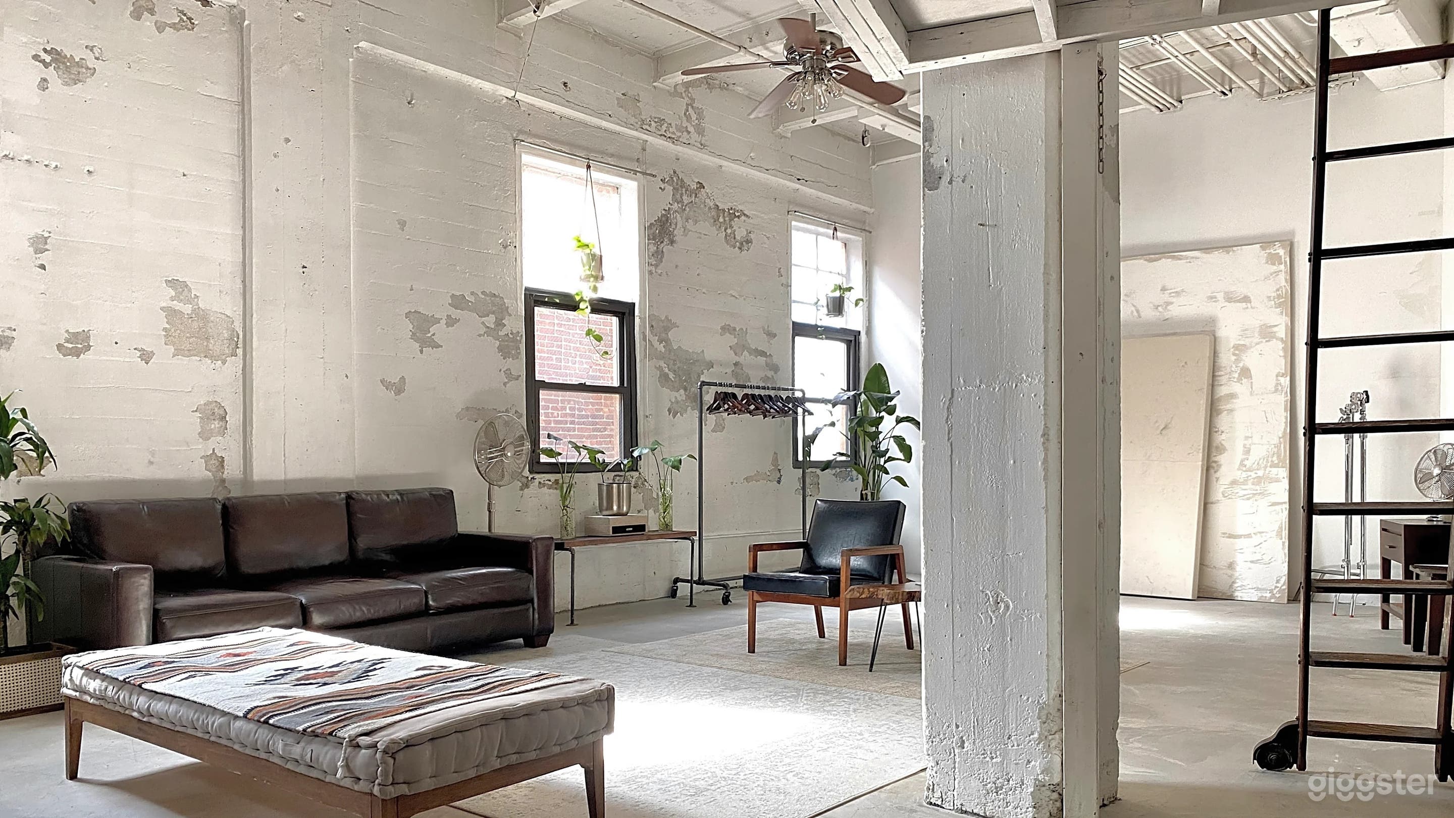 Industrial Plant-Filled Artist's Loft Photo 1