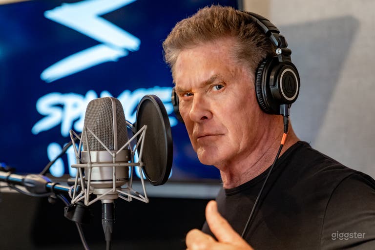  MUSIC RECORDING STUDIO - "The Spaceship" 