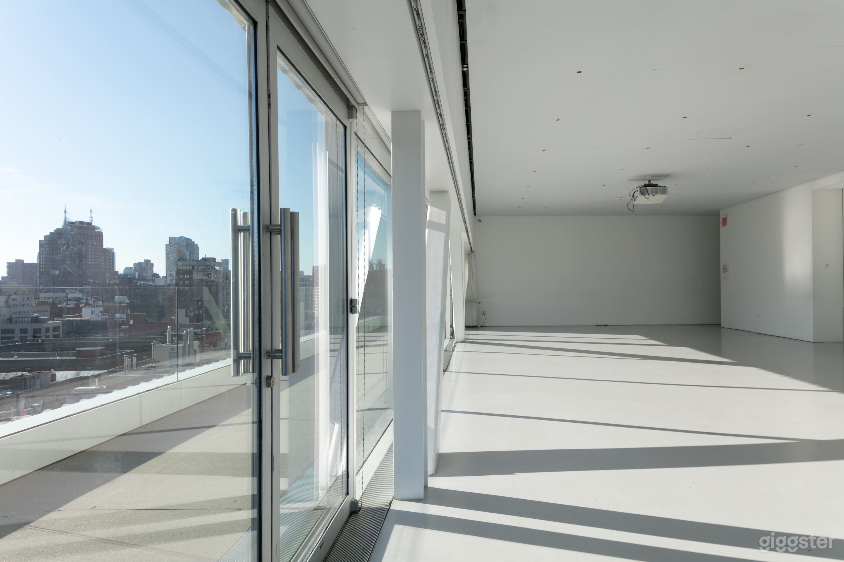 Sun-drenched Event Space with Terrace in Downtown Manhattan Photo 3