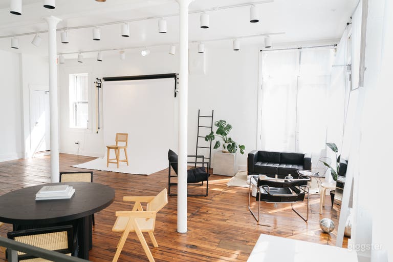  Downtown Modern Event Space 