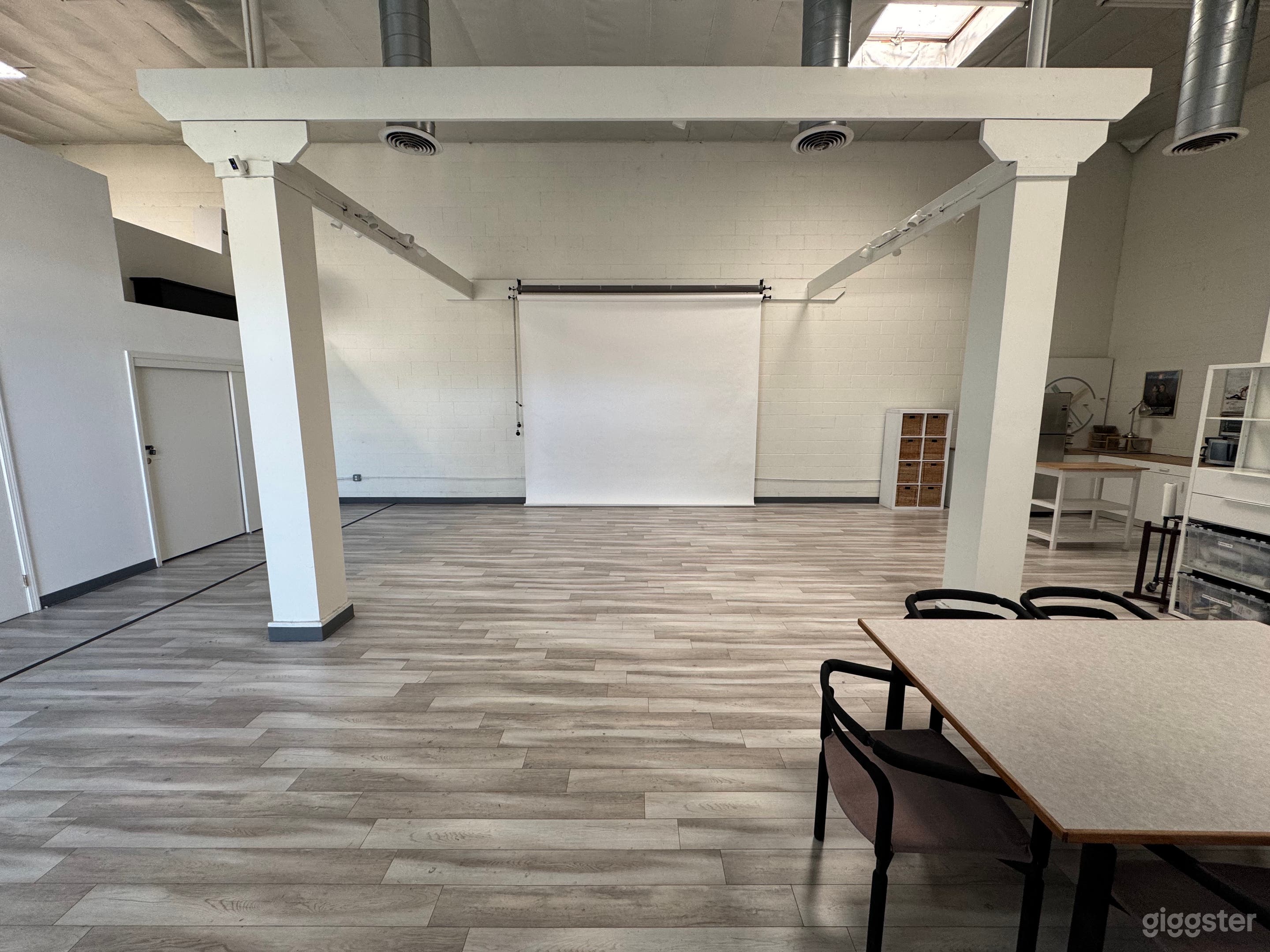 Versatile Studio for Film, Photo, Video, & Event Photo 2