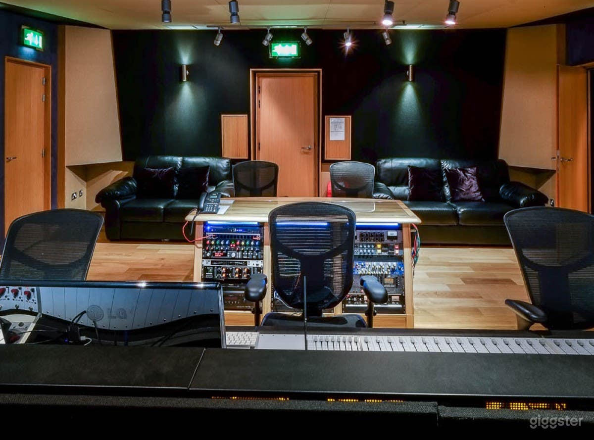 Studio One Control Room Photo 4