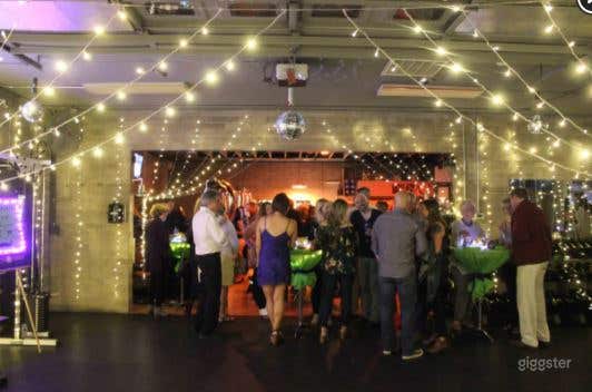 Fitness facility with a Cool Vibe Photo 2