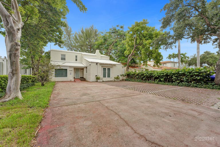  Unique Miami Beach property 