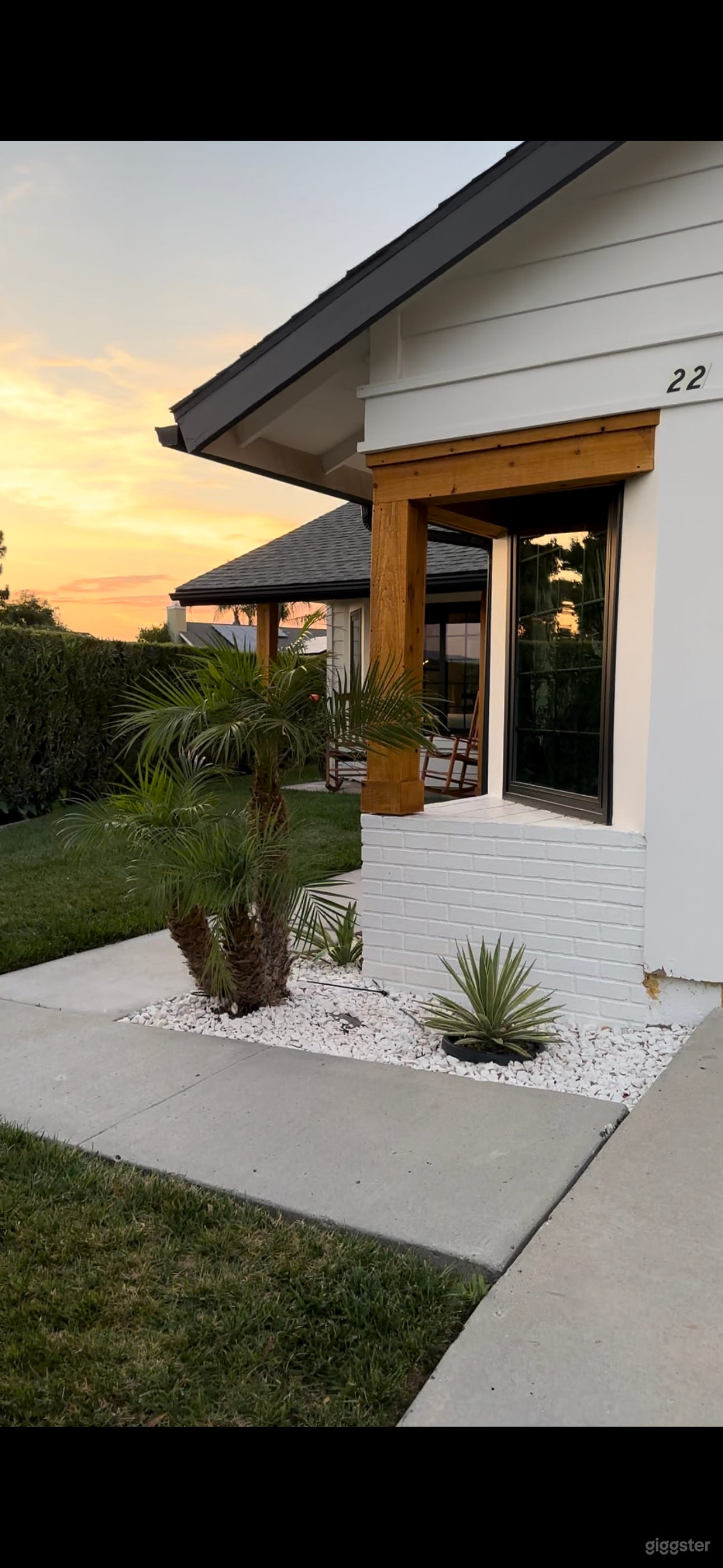 Rustic Mid-Century Modern Retreat Photo 2