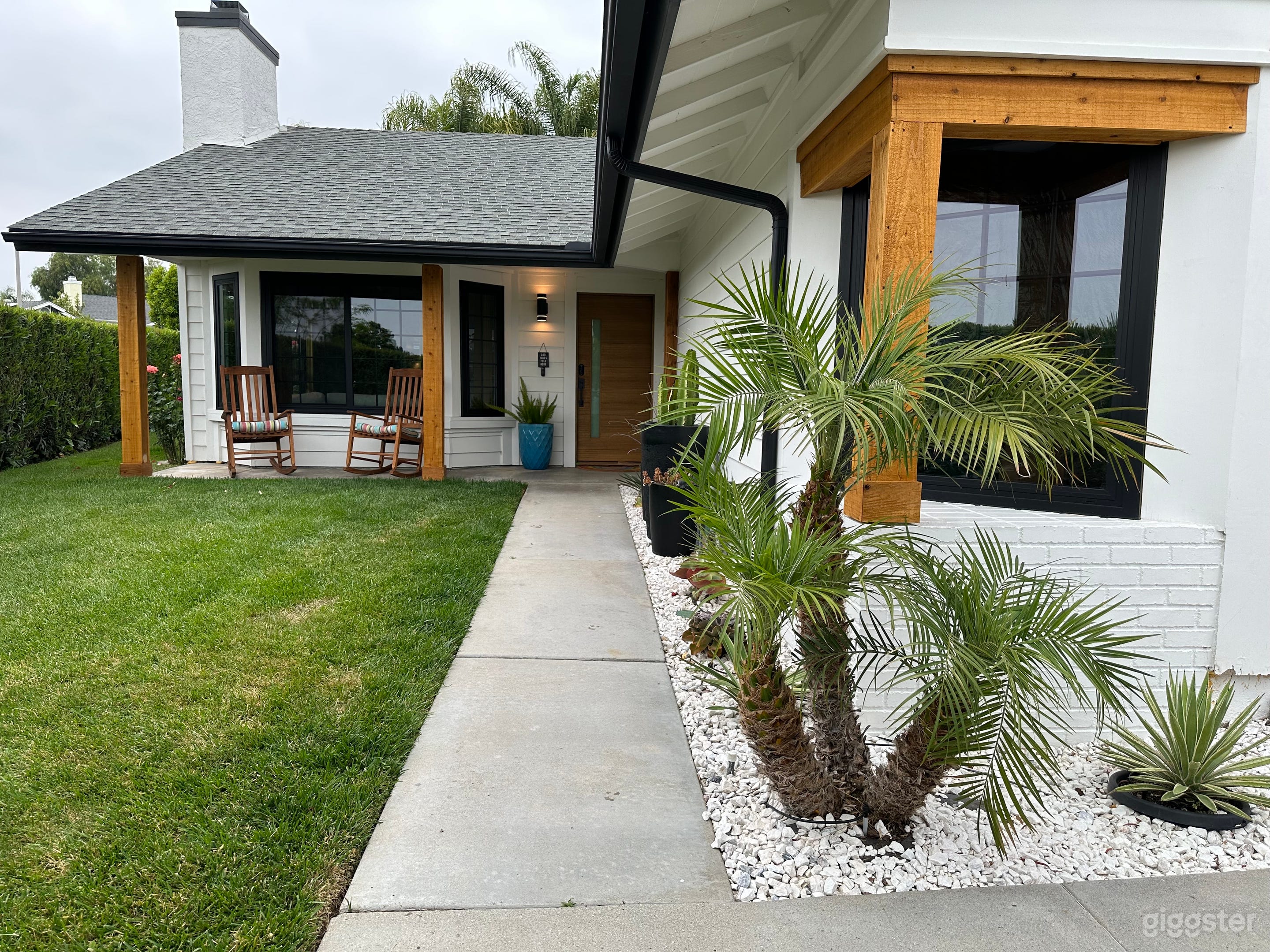 Rustic Mid-Century Modern Retreat Photo 1