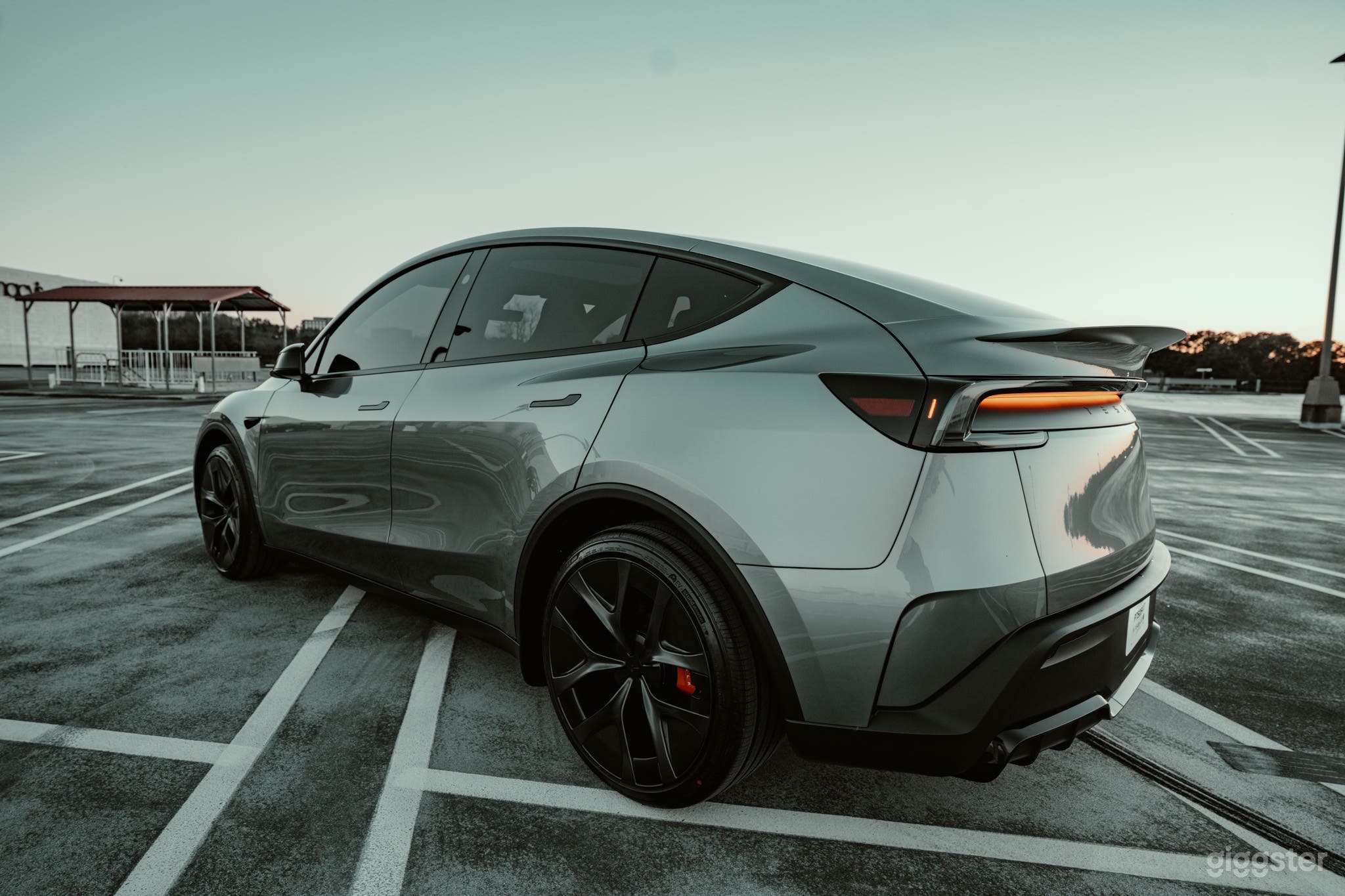 2026 Tesla Model Y Performance – Film & Production Ready Photo 3