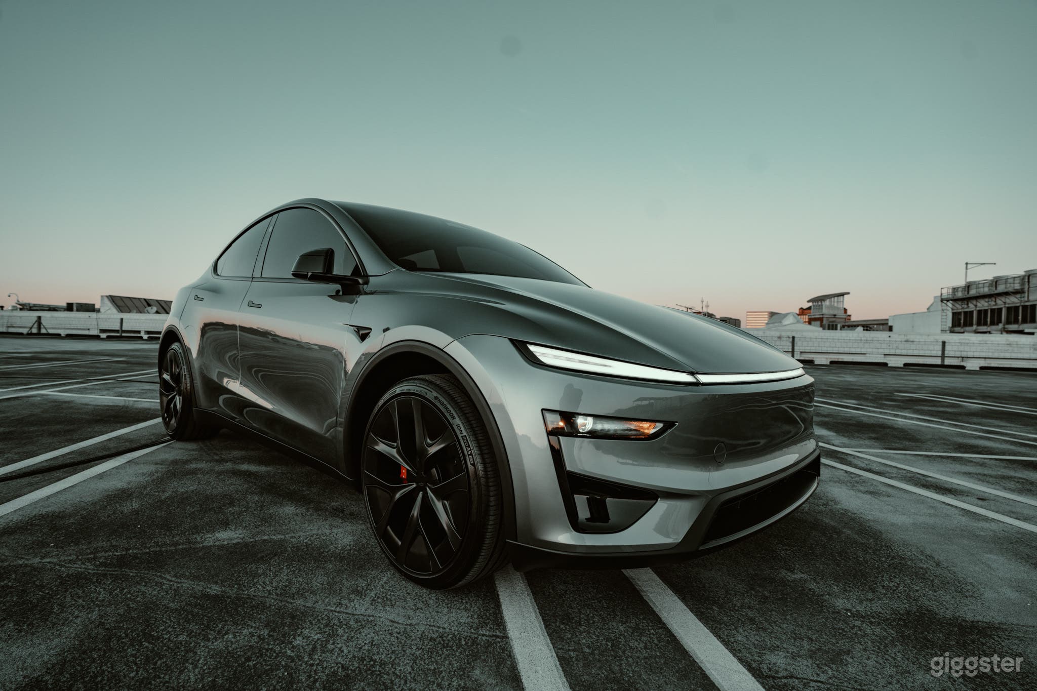 2026 Tesla Model Y Performance – Film & Production Ready Photo 1