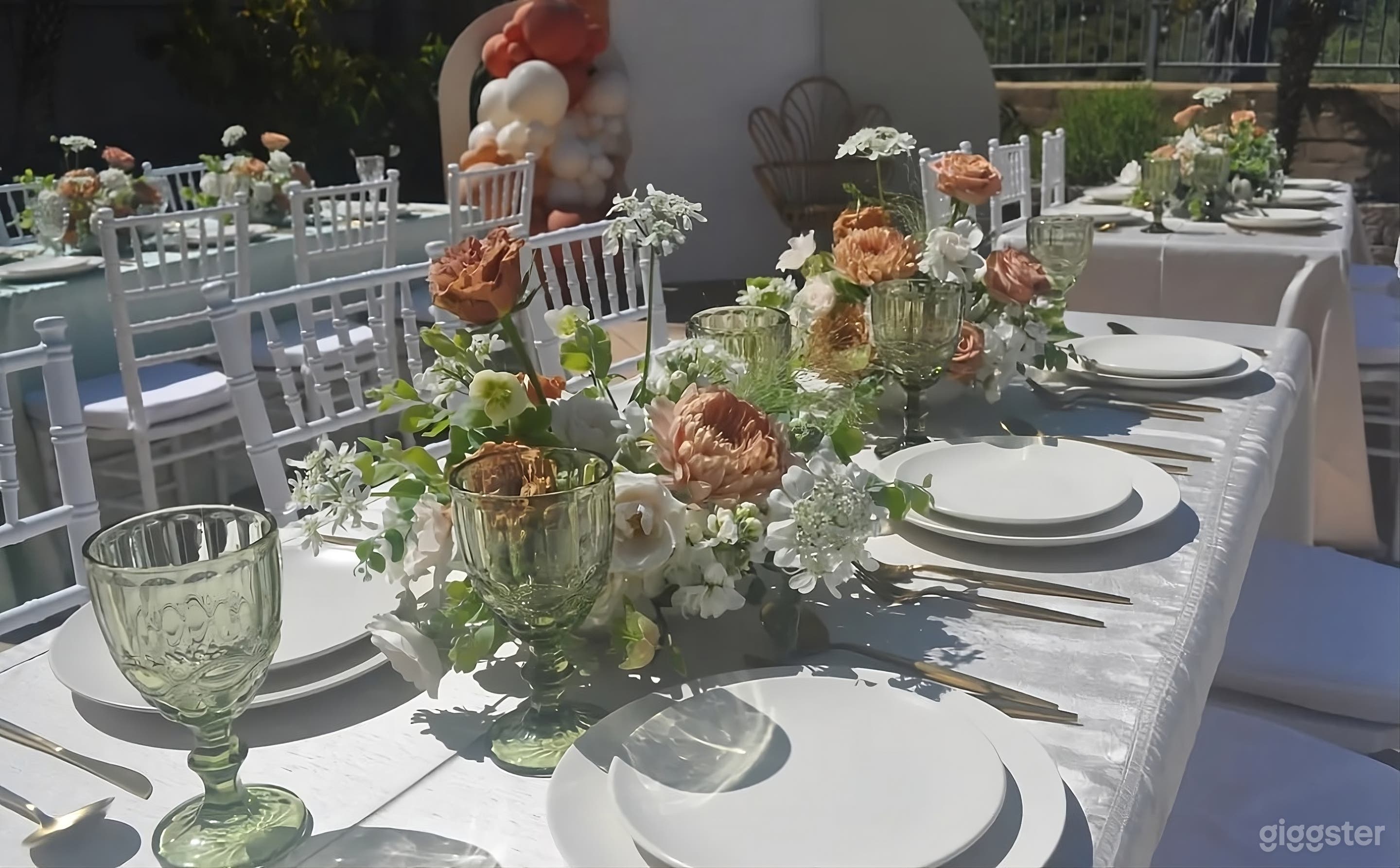 Hills View Backyard Venue Photo 4