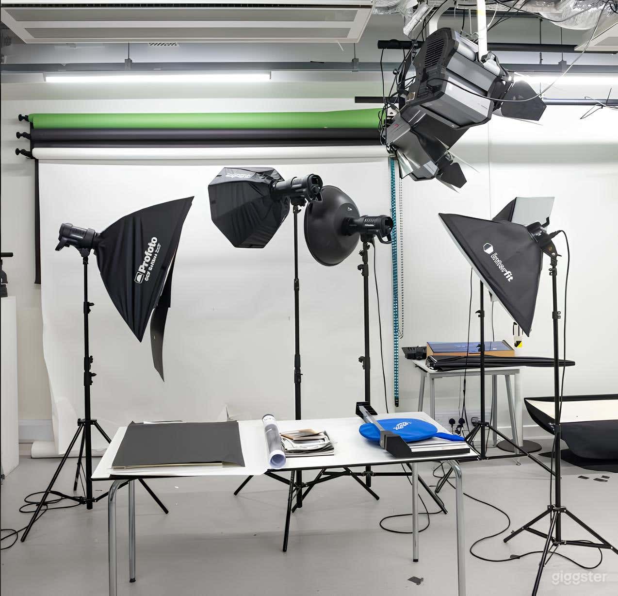 Digital Art &amp; Photography Studio - Kings Cross Photo 3