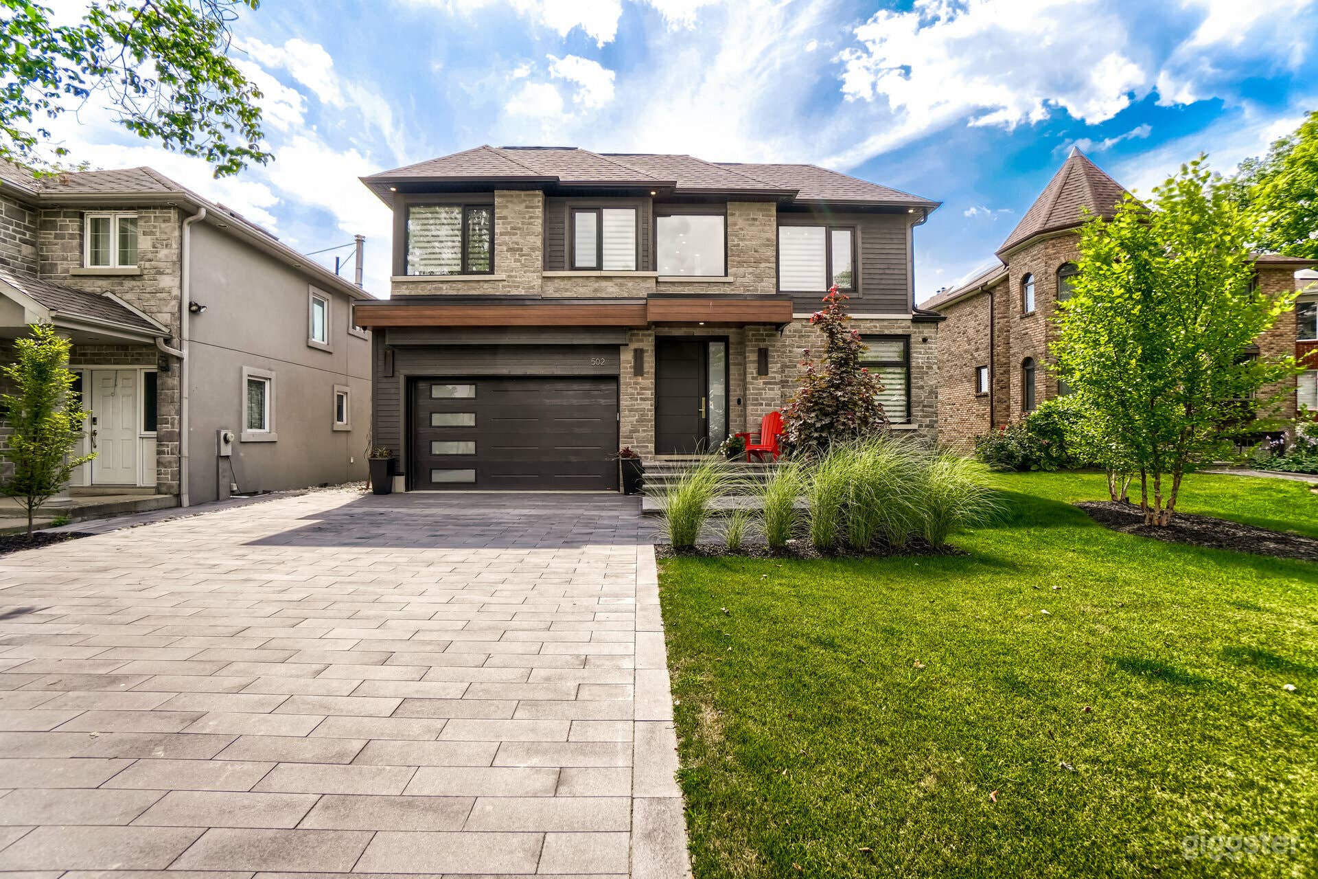 Front of home/driveway and garage