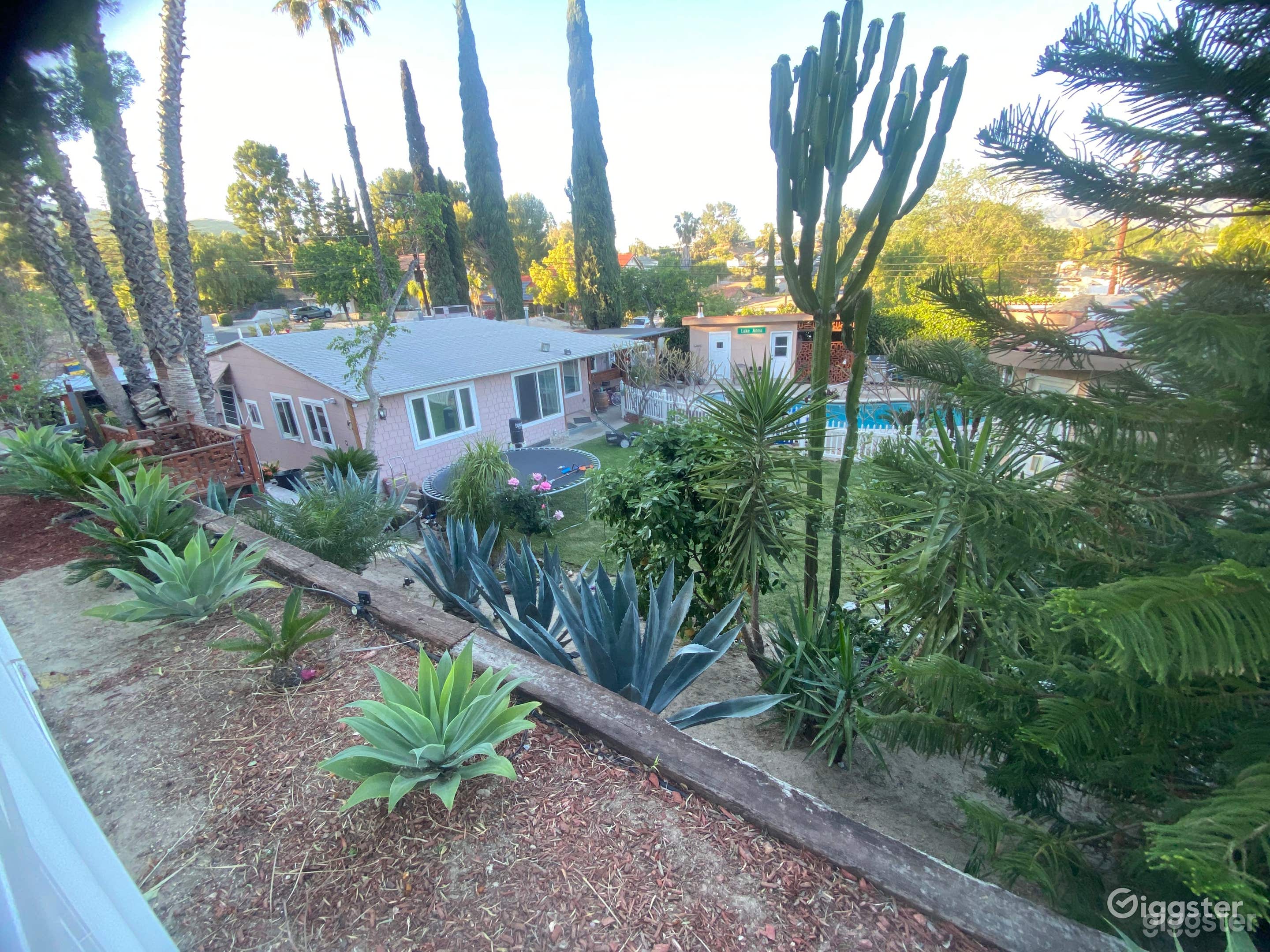 Inviting Pool Paradise with Mountain Views Photo 3