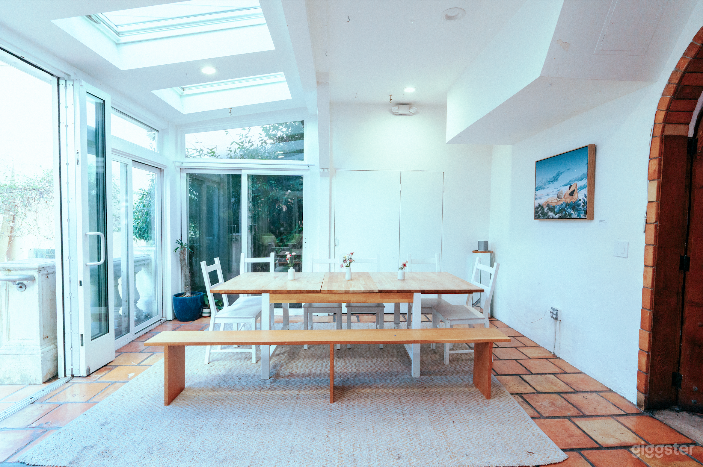 Charming Spanish Style Art Gallery/Event Space Photo 4