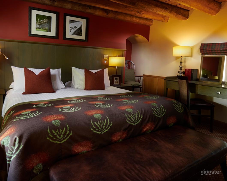  Luxury Stables Suite 