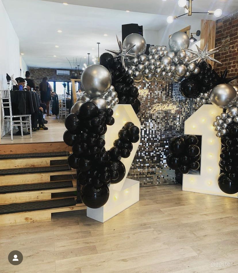 Modern Venue With Brick Accent Photo 4