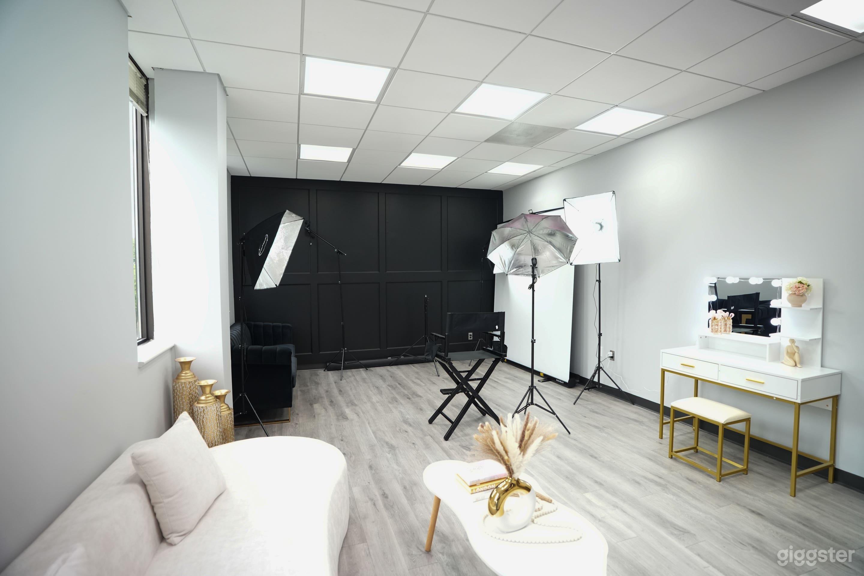 Luxury 24/7 Studio in Downtown Laurel Photo 2