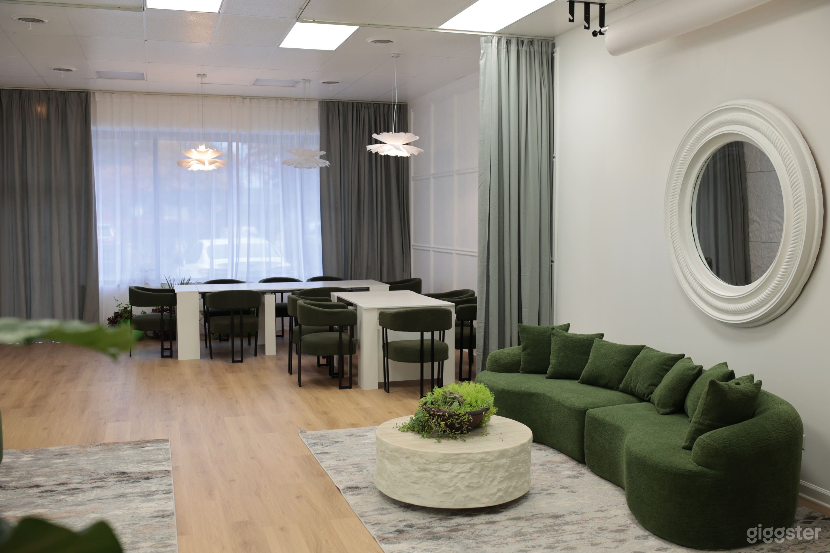 Aesthetic Modern Event Space for Creative Events Photo 1