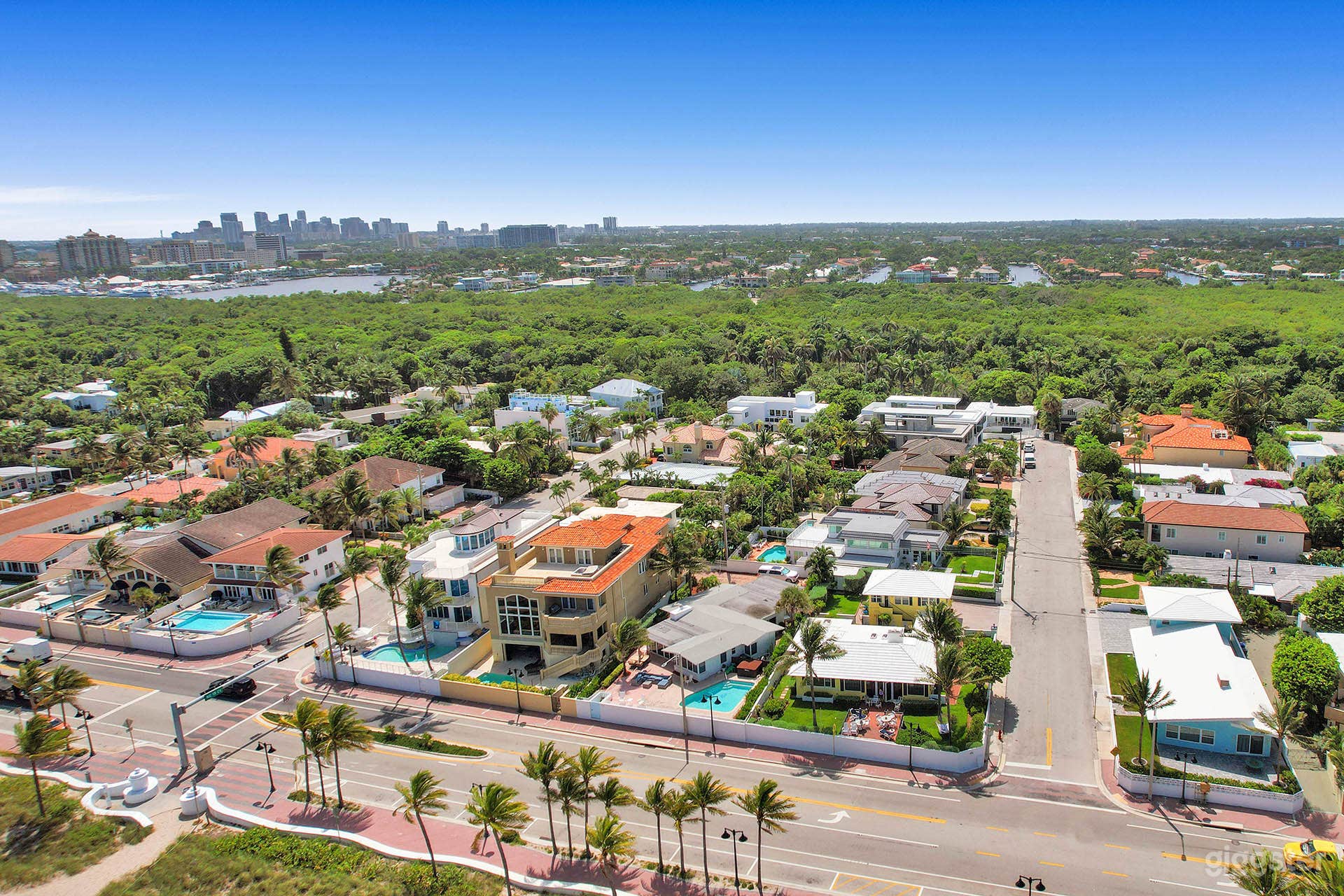 Fort Lauderdale Beach House with Private Pool Photo 4
