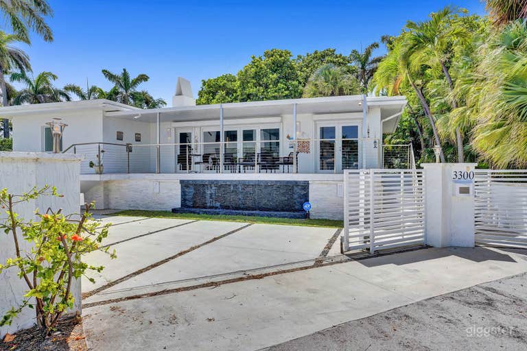  Fort Lauderdale Beach House with Private Pool 
