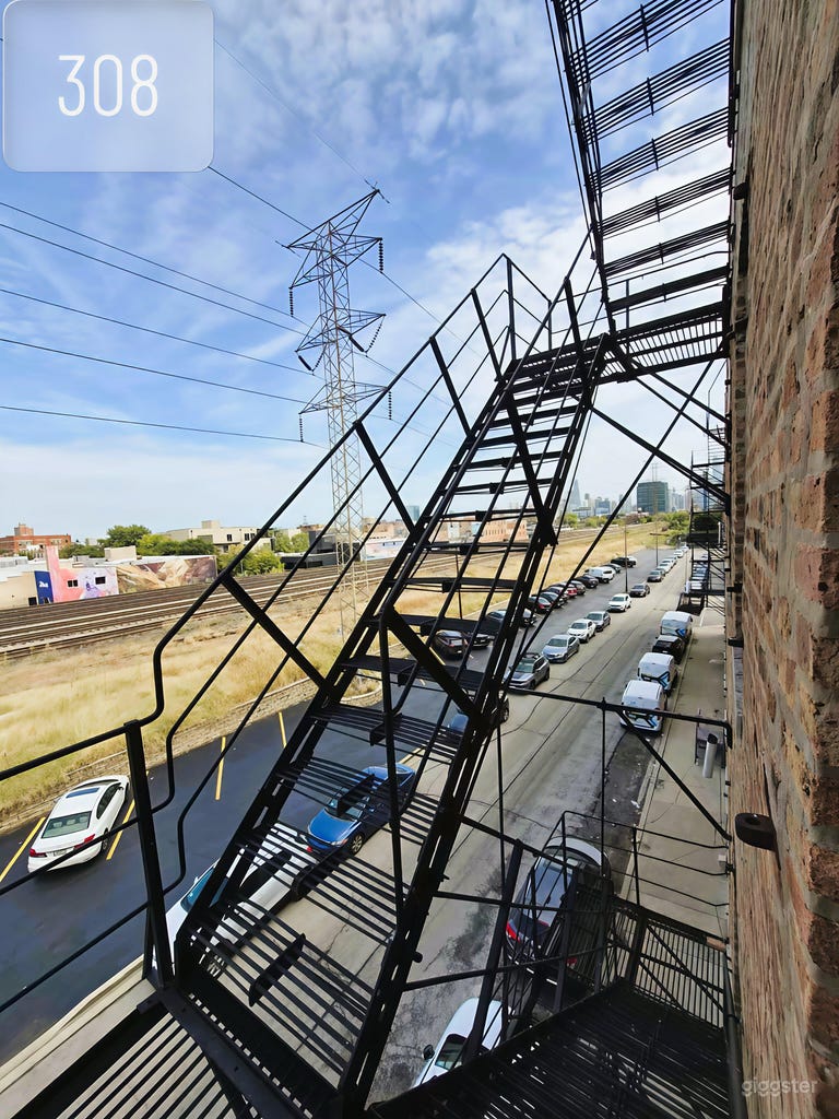  308 (4,200sqft) -
Fire escape with view of the train tracks 