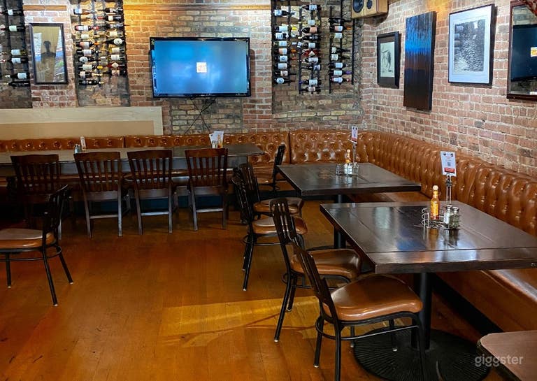  Restaurant Room (N) at Port and Park Bistro 