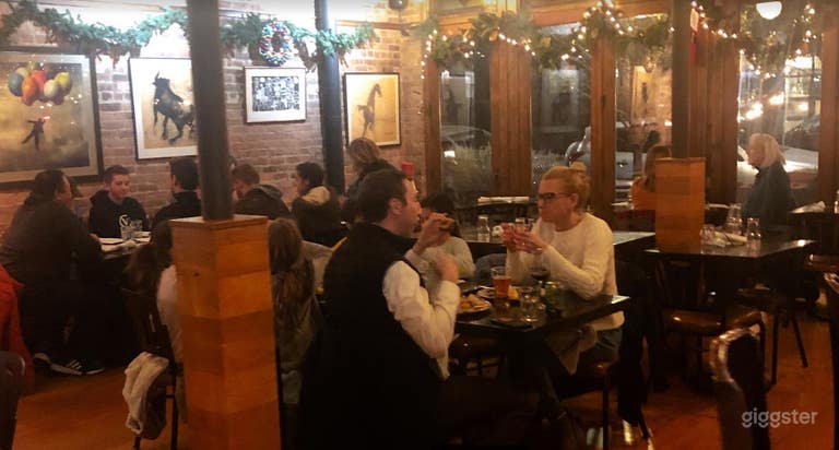  Restaurant Room (N) at Port and Park Bistro 