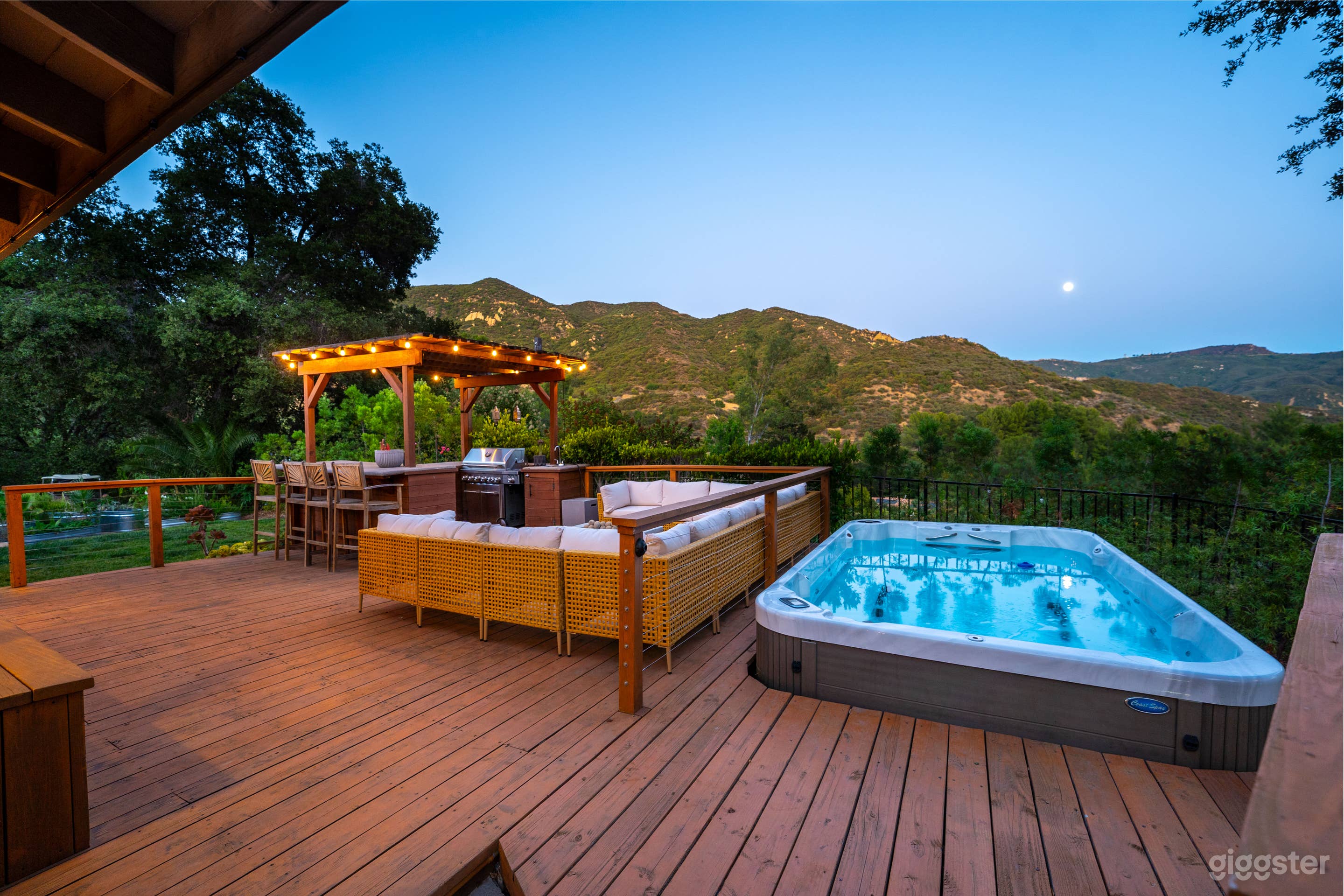 Scenic Jungle Private Pool Photo 4