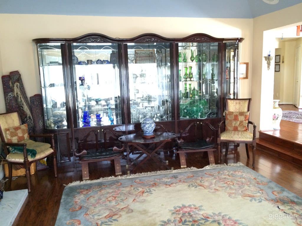 Northridge Mansion 4000+ sq feet  Photo 4