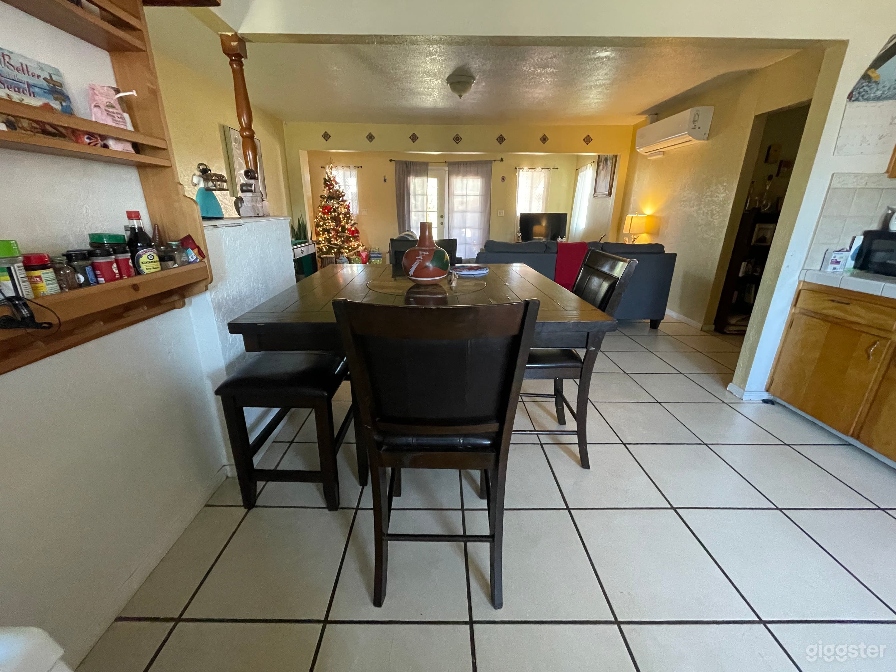 Spanish Style Home Photo 2