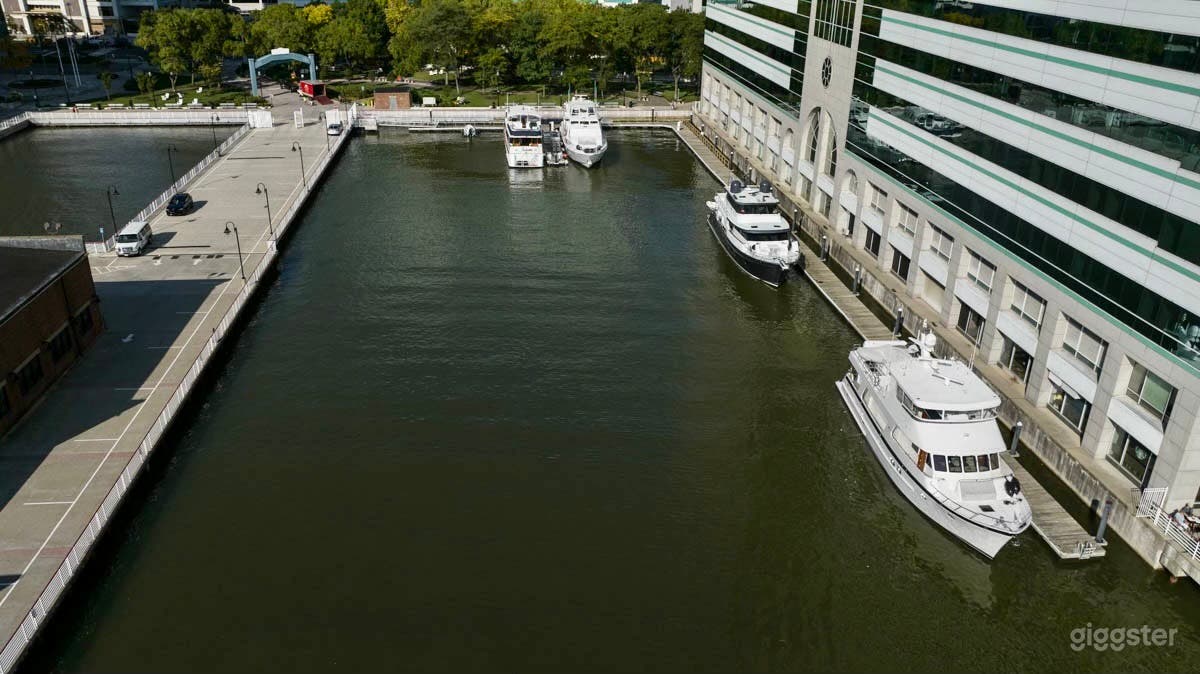 Upscale Yacht Club and Marina with Skyline View Photo 3