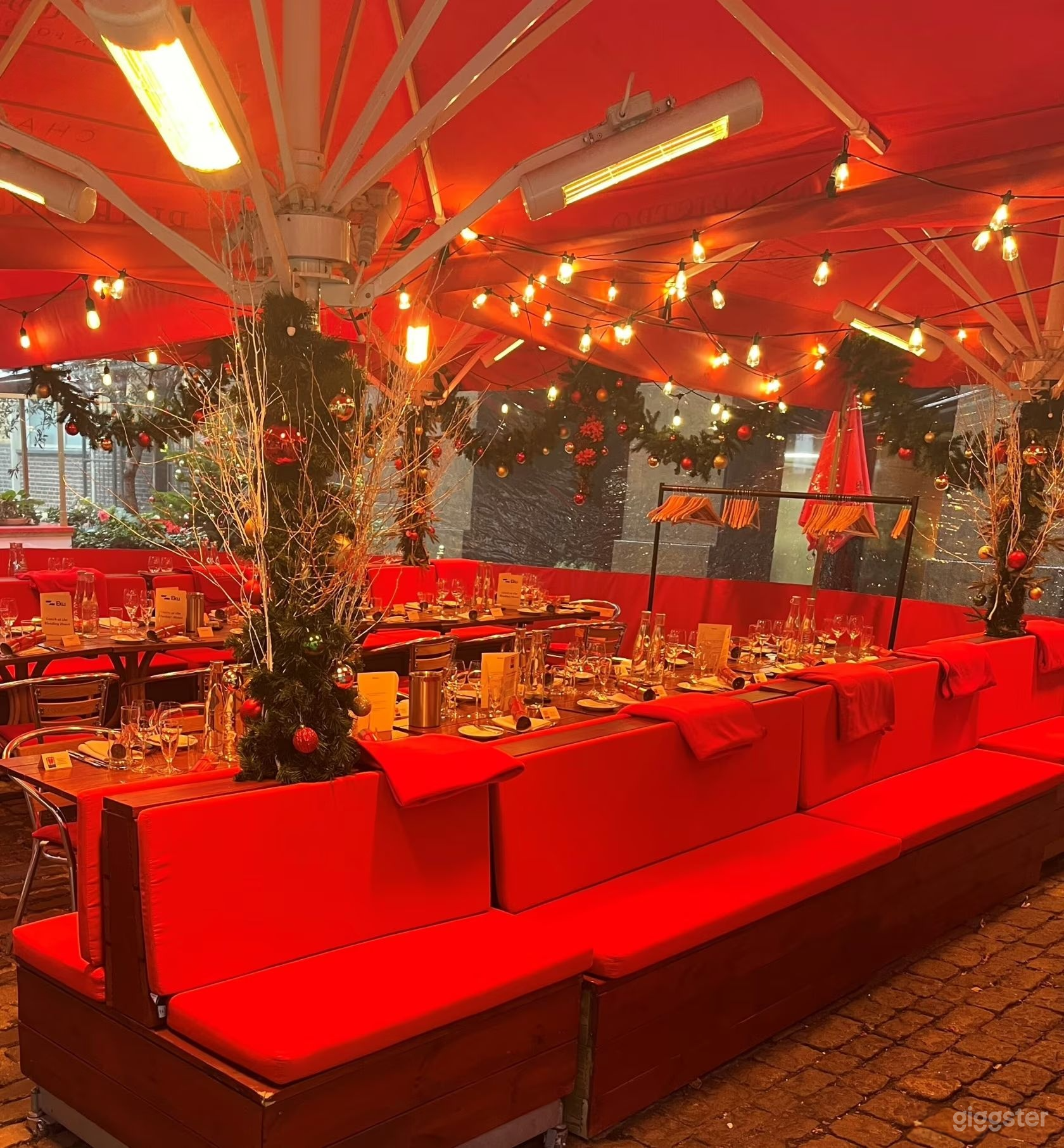 Christmas Cabana Photo 2