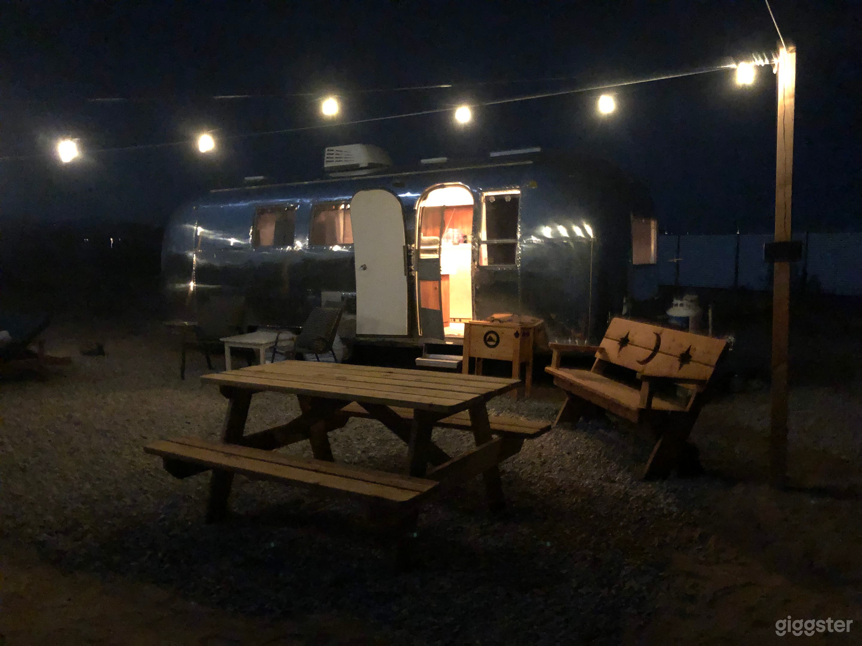 Silver Stream Sanctuary - Airstream and Acreage  Photo 3