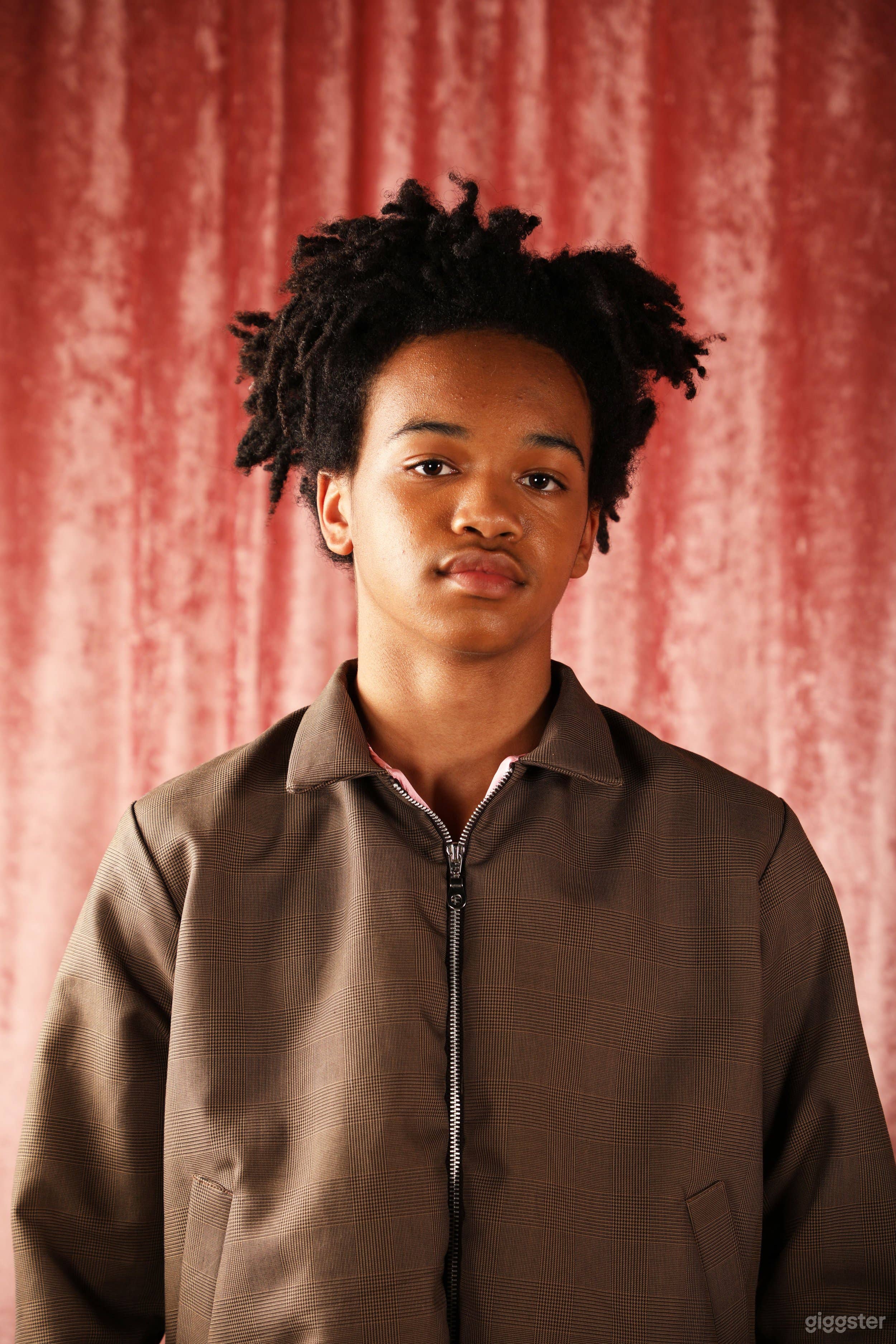 Studio Curtains Photo 3