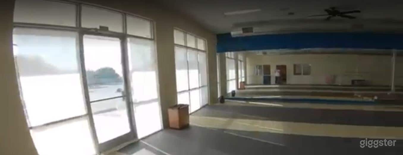 Folsom's Spacious Yoga Studio Photo 1