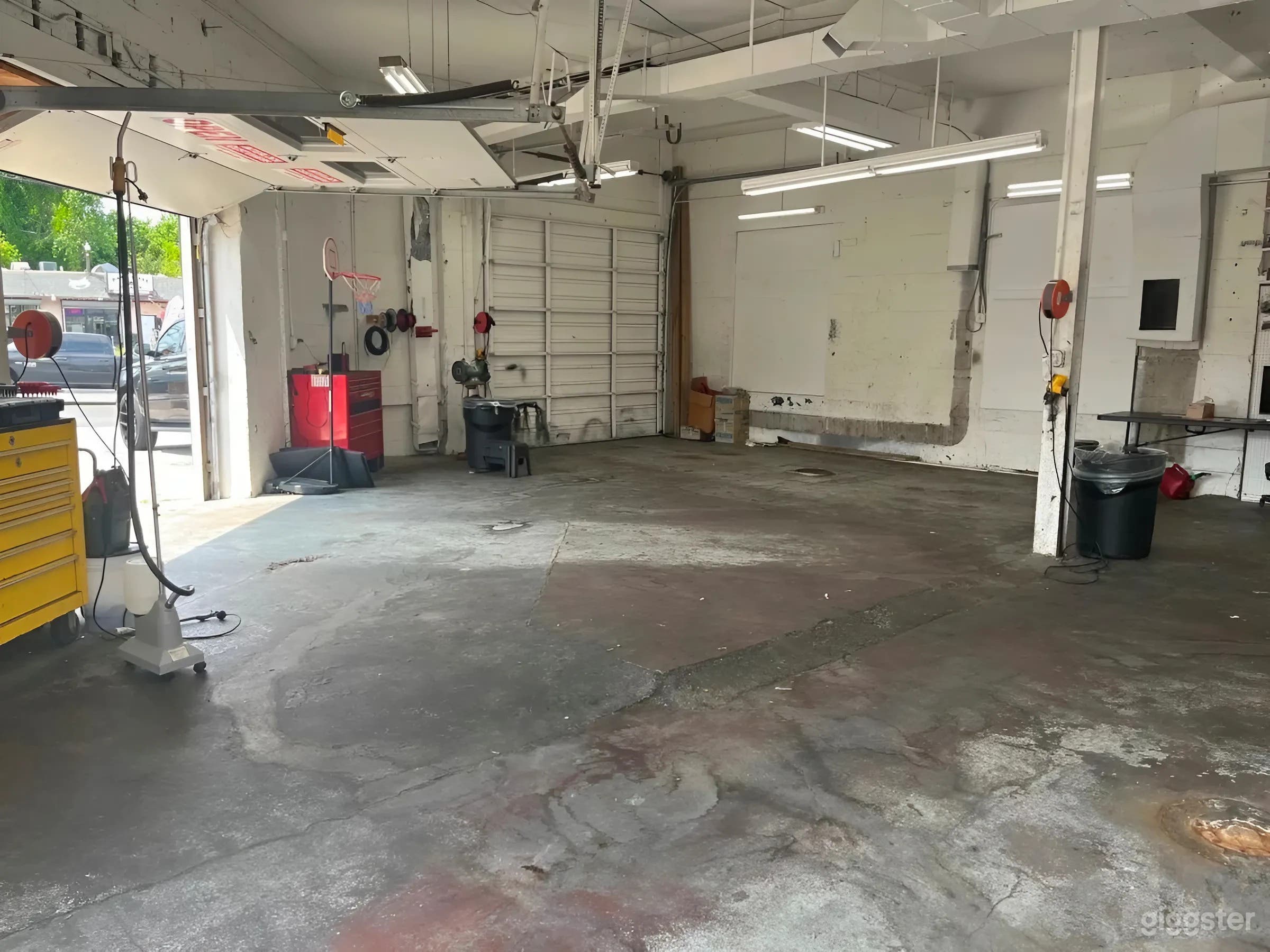 Custom Auto Performance Shop &amp; Bay Area Photo 3