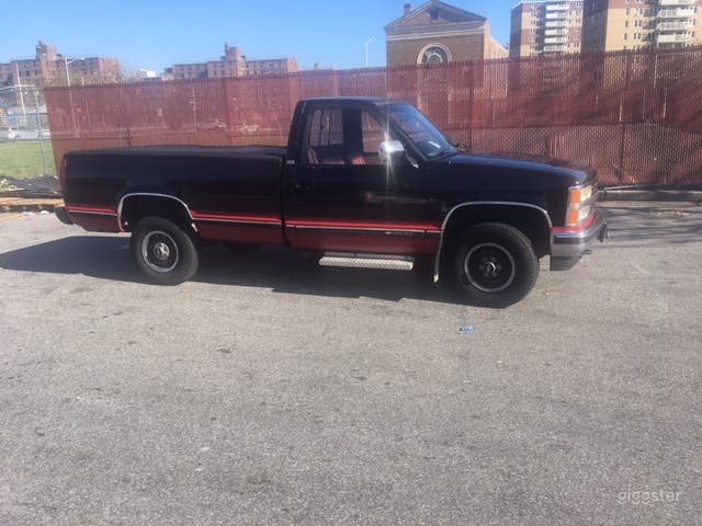 Chevy Pick up Truck Photo 2