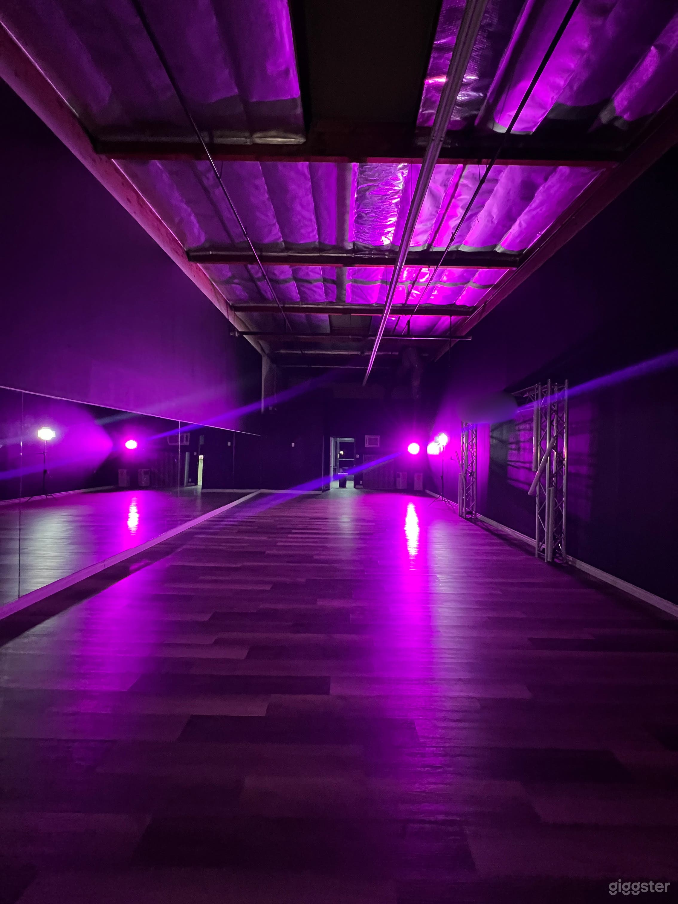 Creative Event Space in Rialto Photo 3
