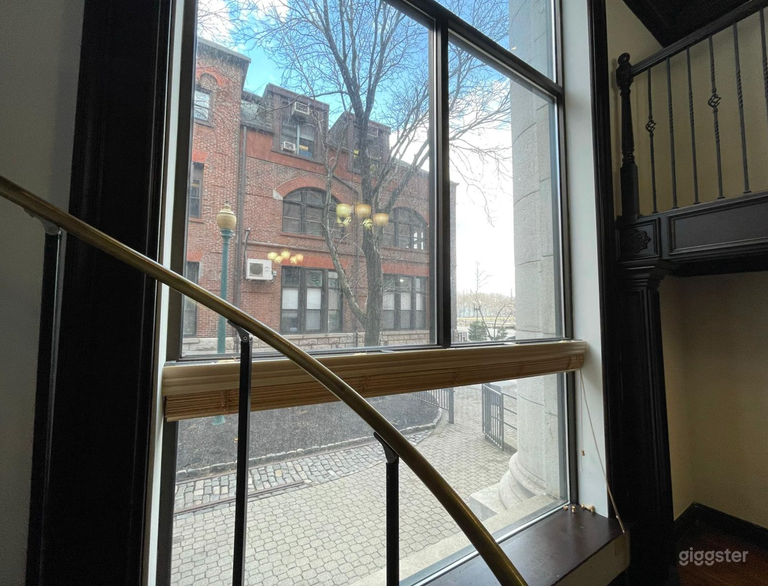  CREATIVE STUDIO/LOFT/UNIQUE EVENT SPACE 