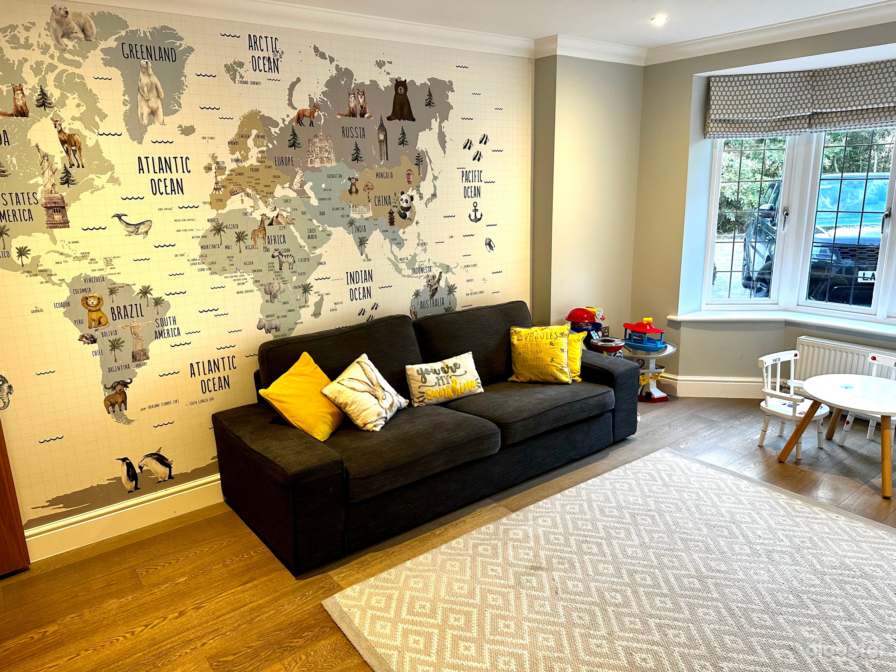 Chic family Modern Home Photo 4