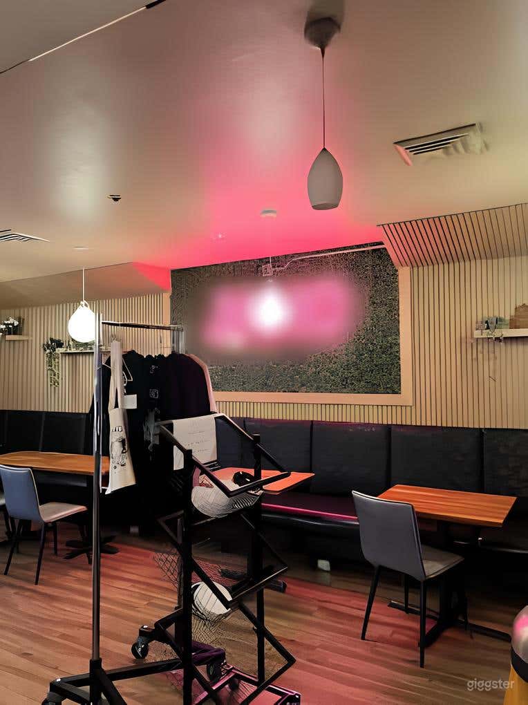 Cozy &amp; Hip Cafe (Pickering Wharf) Photo 4