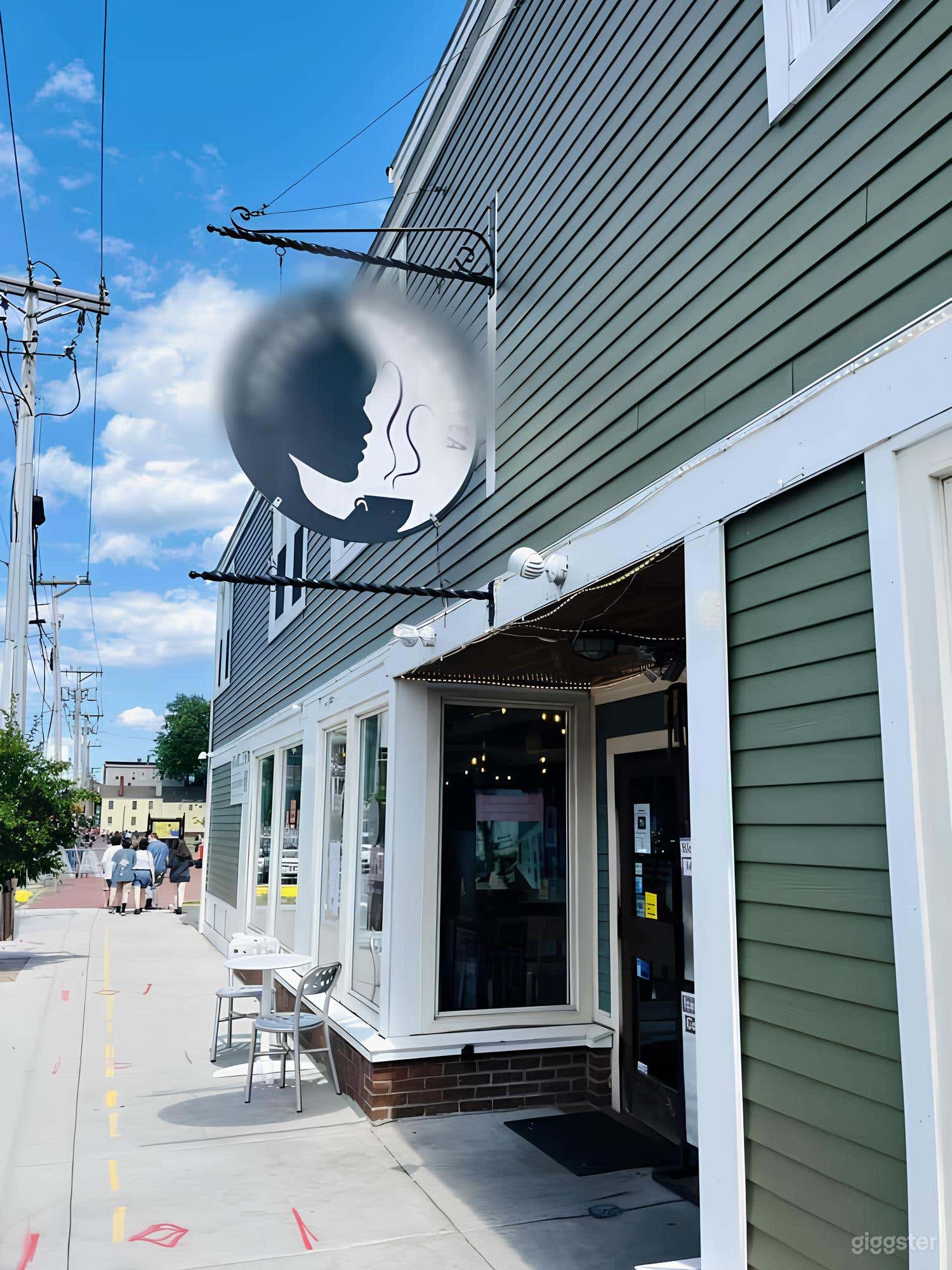 Cozy &amp; Hip Cafe (Pickering Wharf) Photo 1